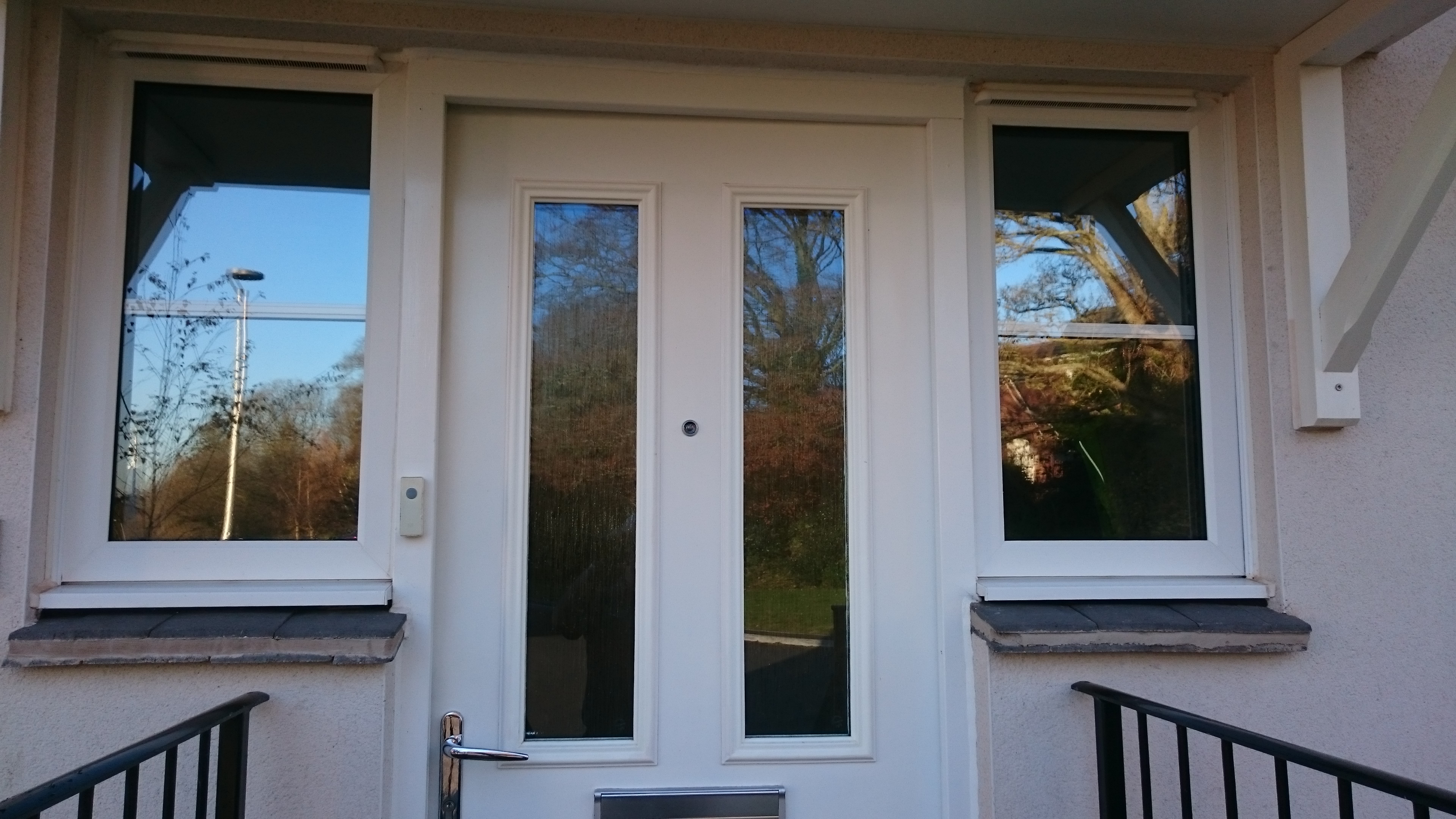 Front door window film Neutral 30. House tinting Crediton Devon. Tinting Express Ltd Barnstaple