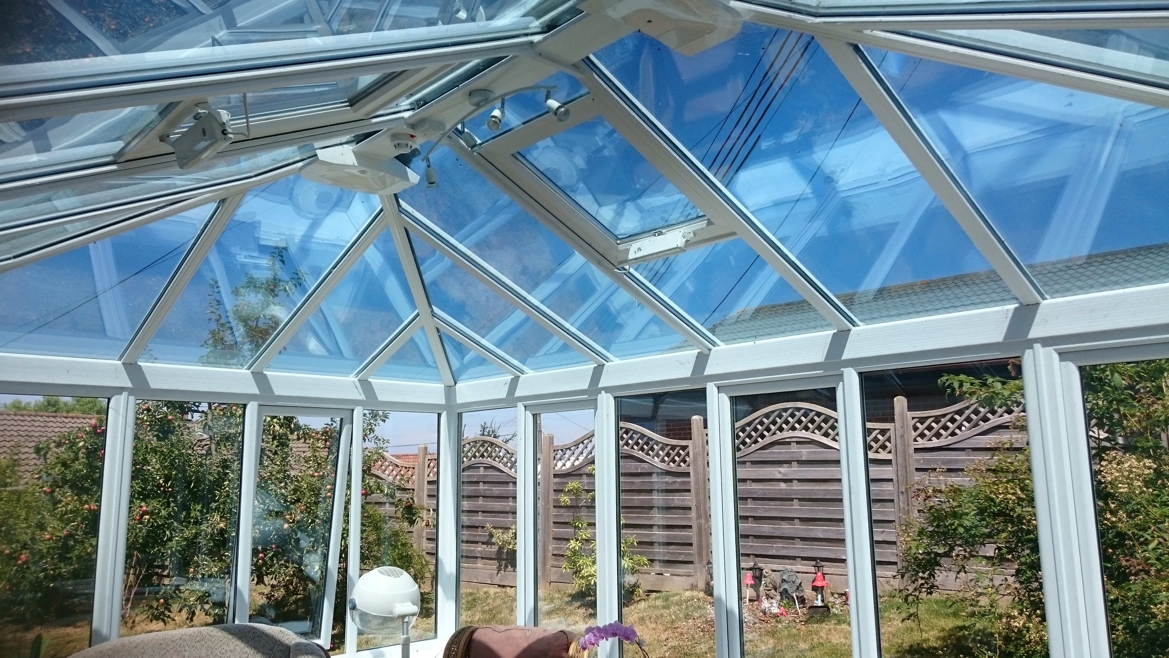 Active glass roof fitted with our Dual 20V solar window film. Tinting Express 2018
