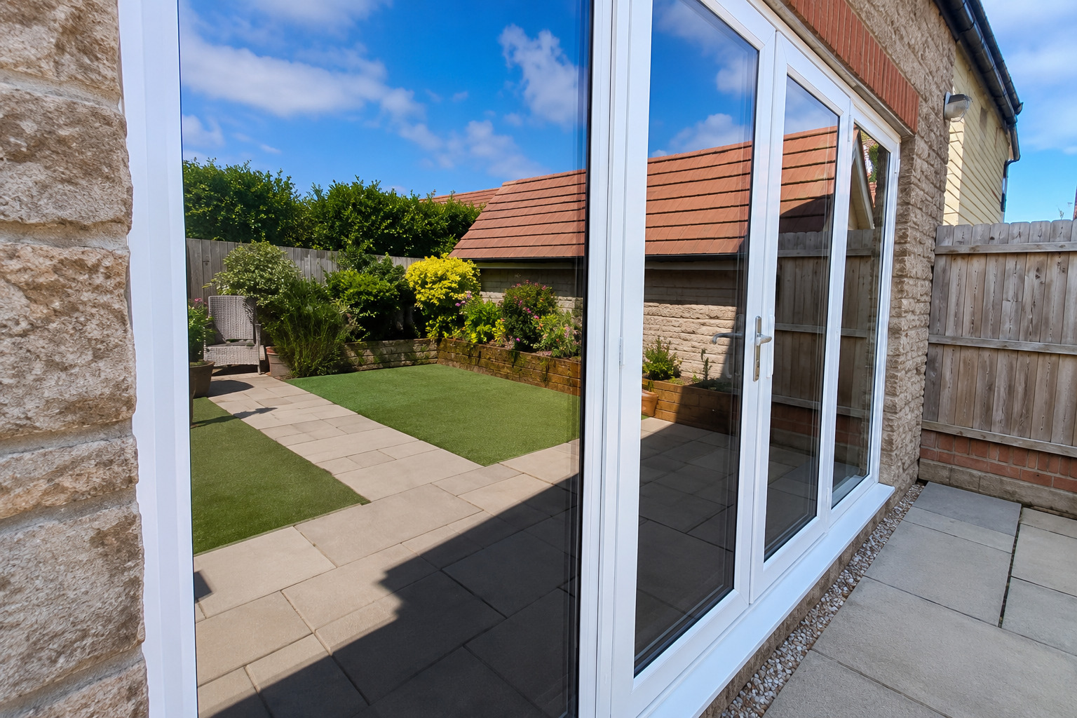 Benefits of Installing House Window Tint